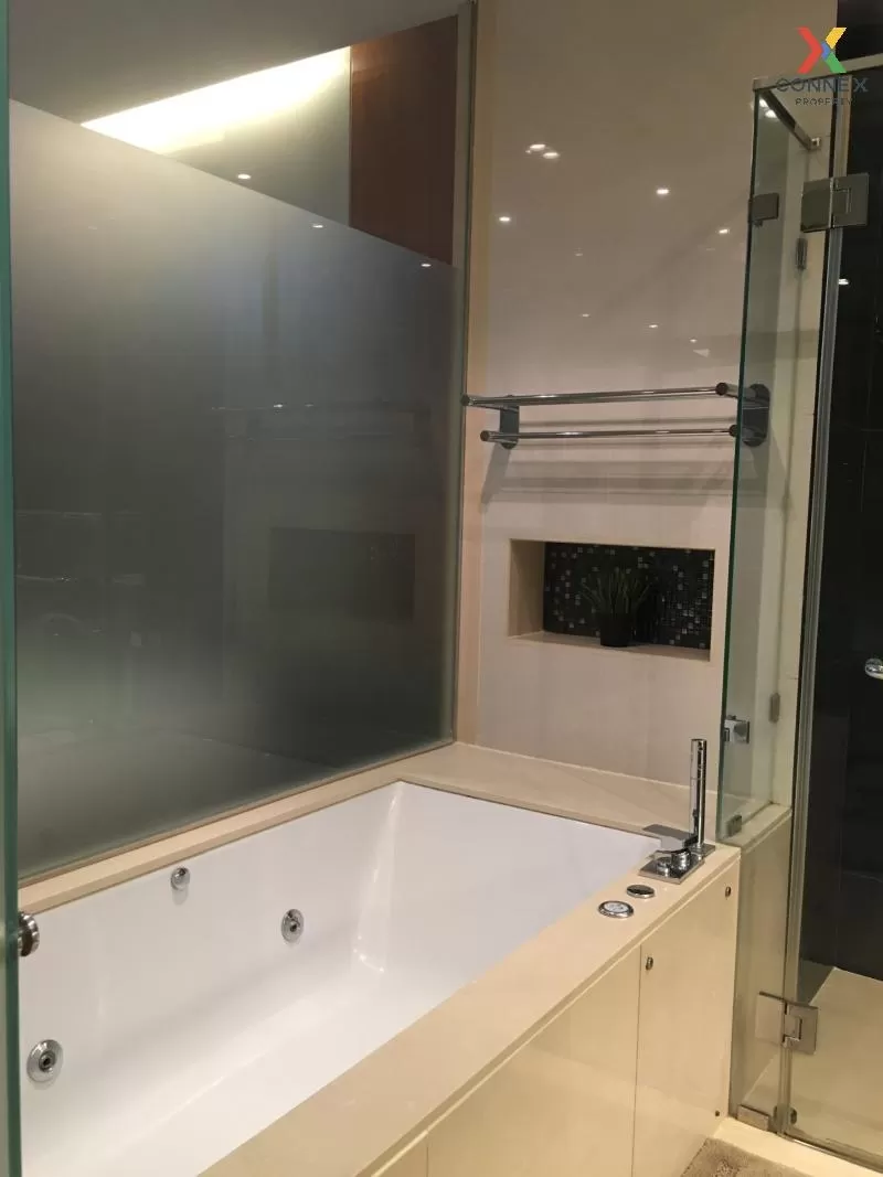 FOR RENT condo , The Address Sukhumvit 28 , BTS-Phrom Phong , Khl