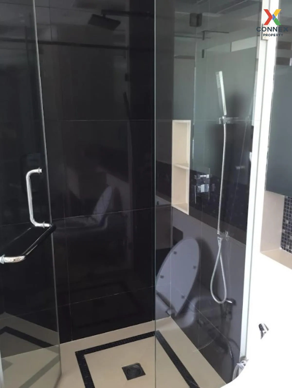 เช่าคอนโด  ดิ แอดเดรส สุขุมวิท 28 BTS-พร้อมพงษ์ คลองตัน เขต คลองเ