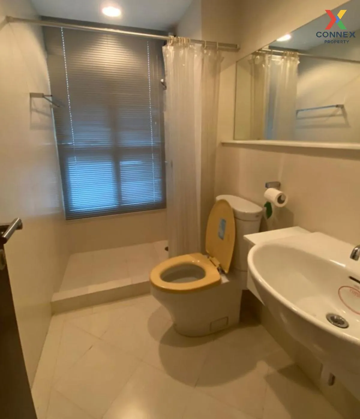 FOR RENT condo , The Address Sukhumvit 42 , BTS-Ekkamai , Phra Kh
