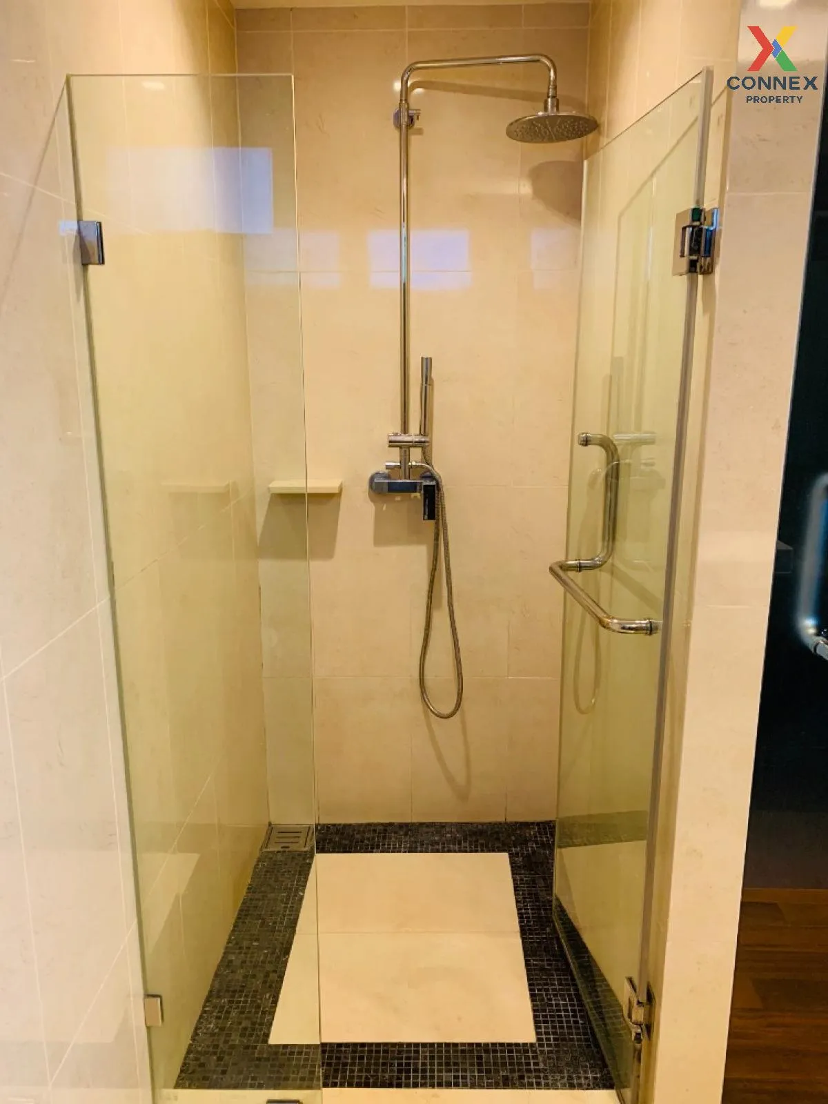 FOR RENT condo , The Address Sukhumvit 61 , BTS-Ekkamai , Khlong 