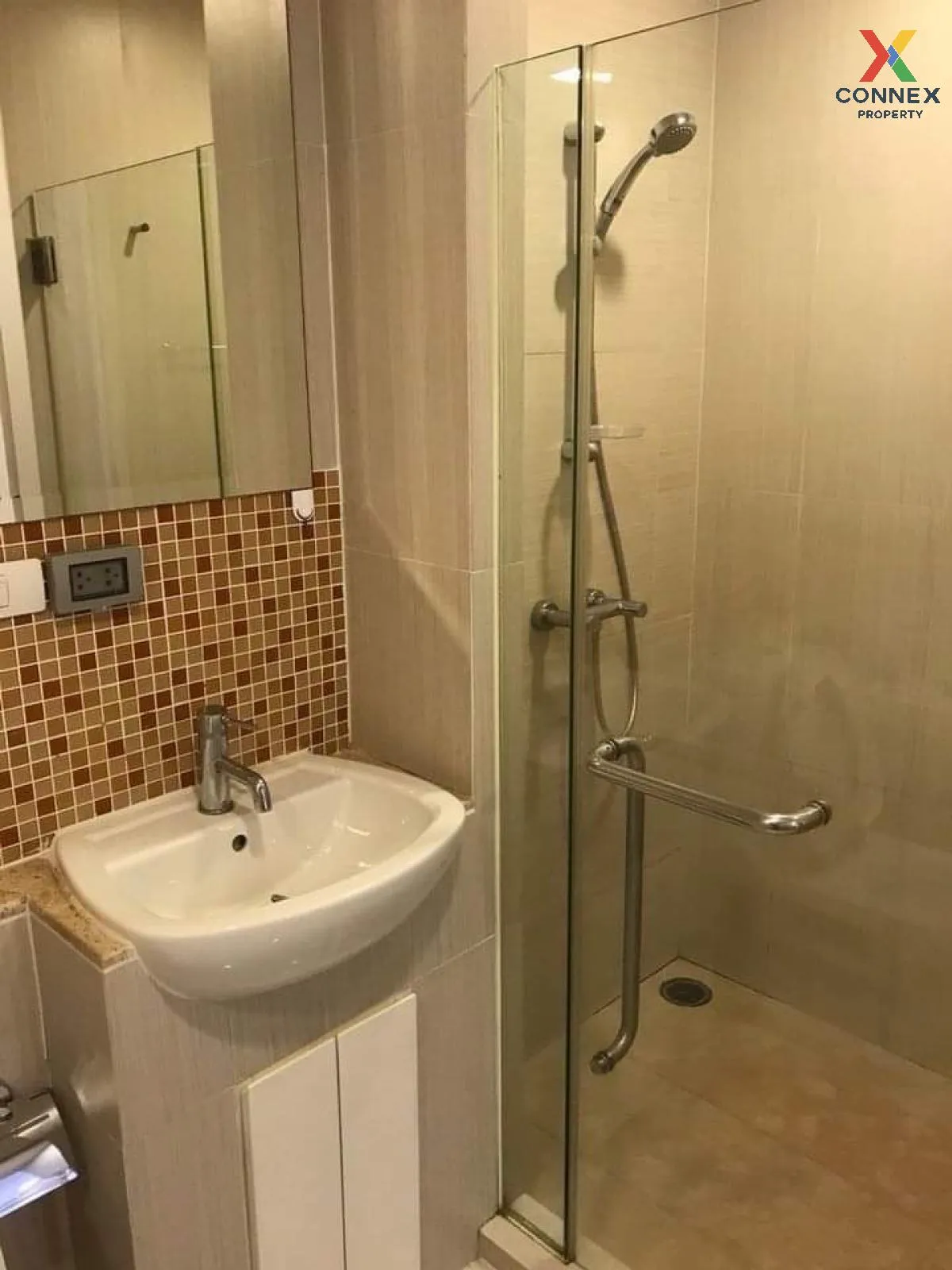 FOR SALE condo , The Alcove 49 , BTS-Thong Lo , Khlong Tan Nuea ,