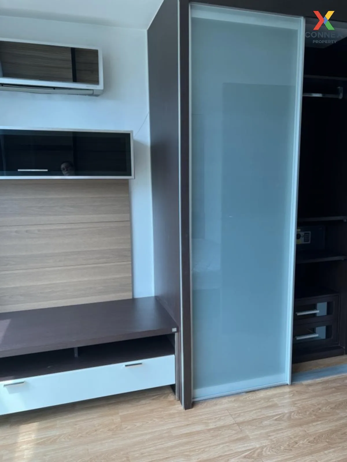 เช่าคอนโด  ดิ แอลโคฟ 49 BTS-ทองหล่อ คลองตันเหนือ เขต วัฒนา กรุงเท