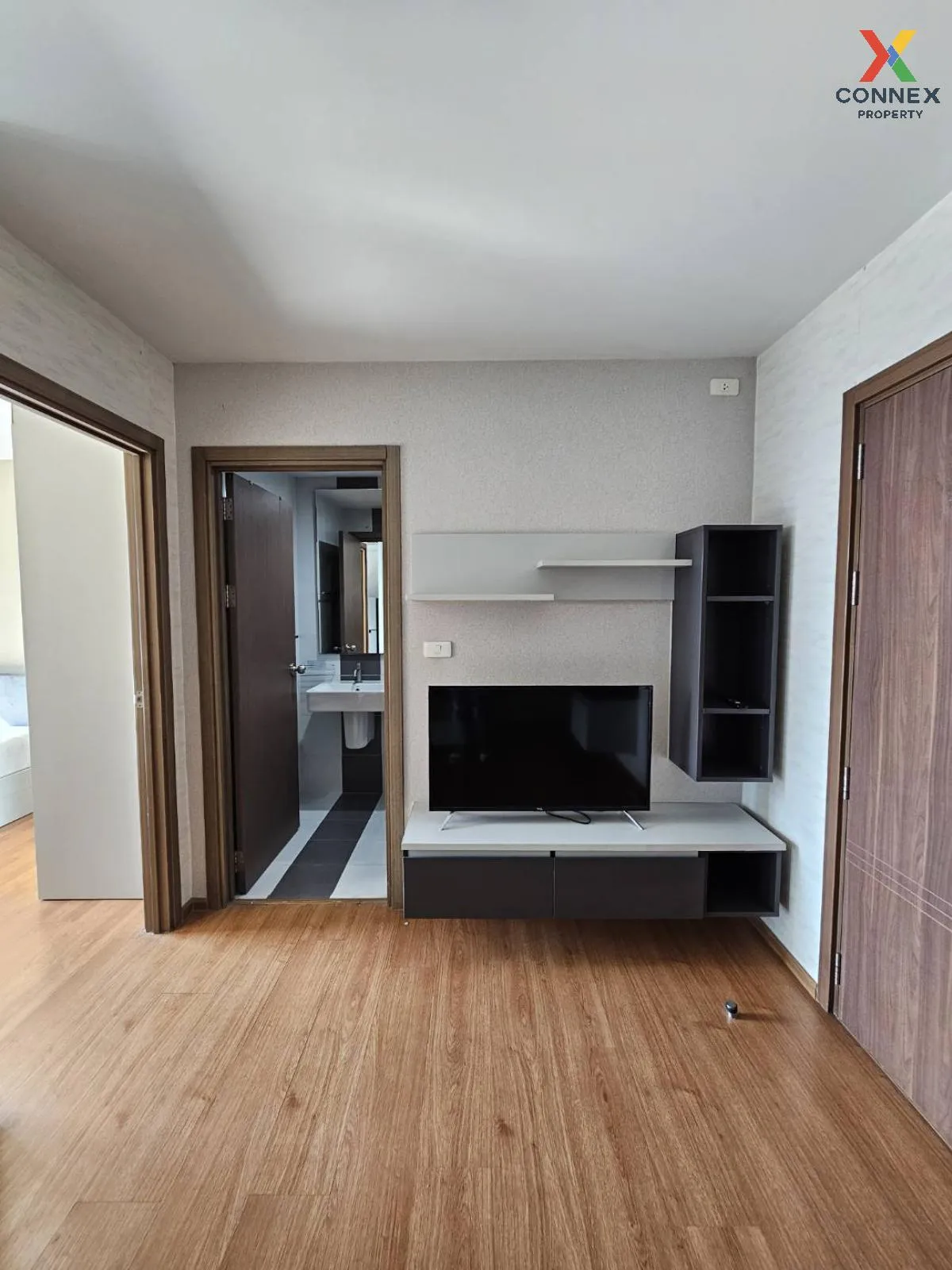 FOR RENT condo , The Base Sukhumvit 77 , BTS-On Nut , Phra Khanon 1