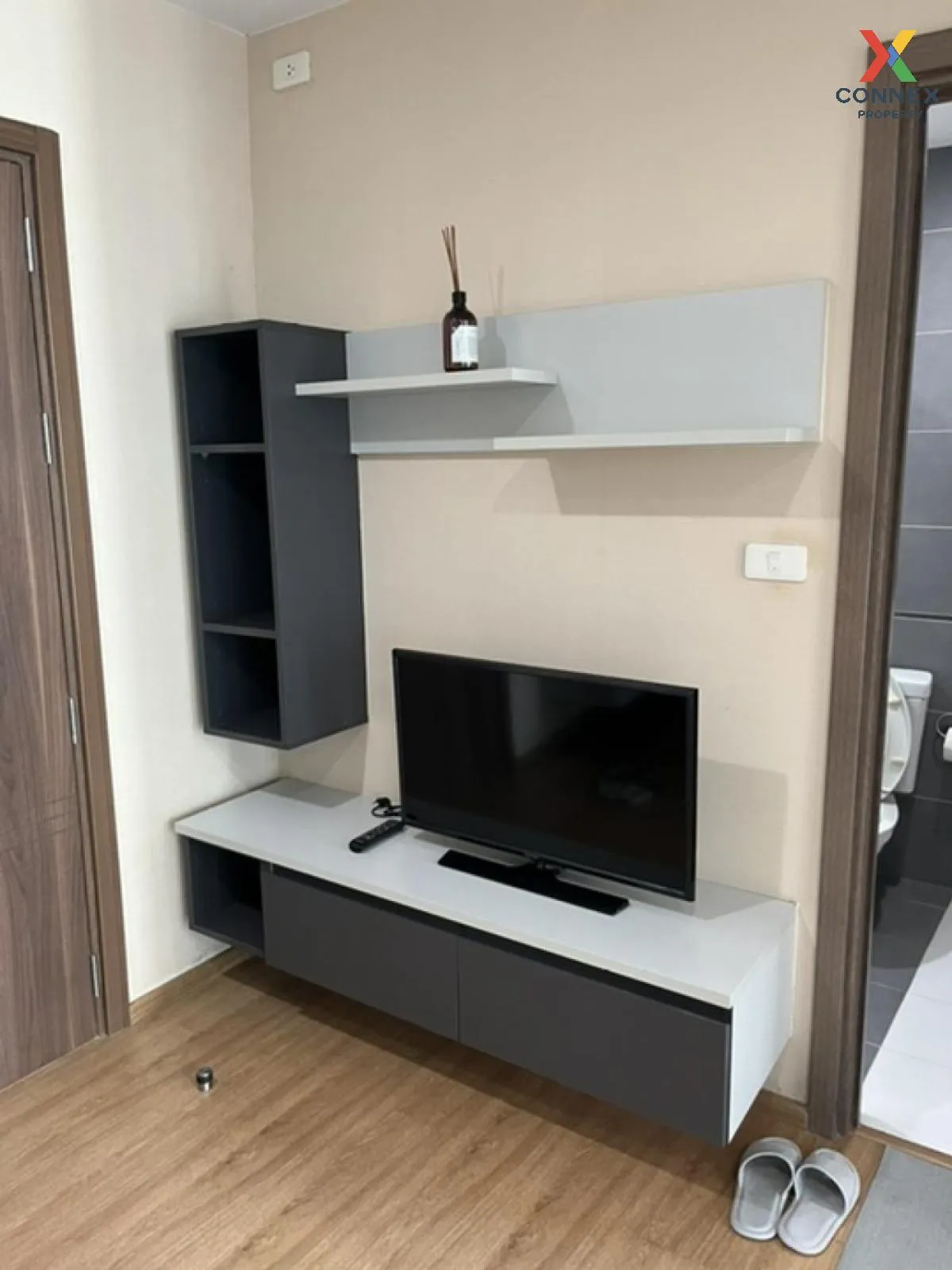 FOR RENT condo , The Base Sukhumvit 77 , BTS-On Nut , Phra Khanon 2