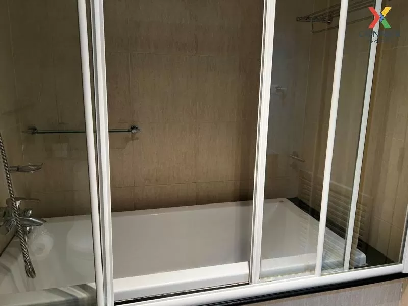 เช่าคอนโด  เดอะ โคลเวอร์ ทองหล่อ BTS-ทองหล่อ คลองตันเหนือ เขต วัฒ