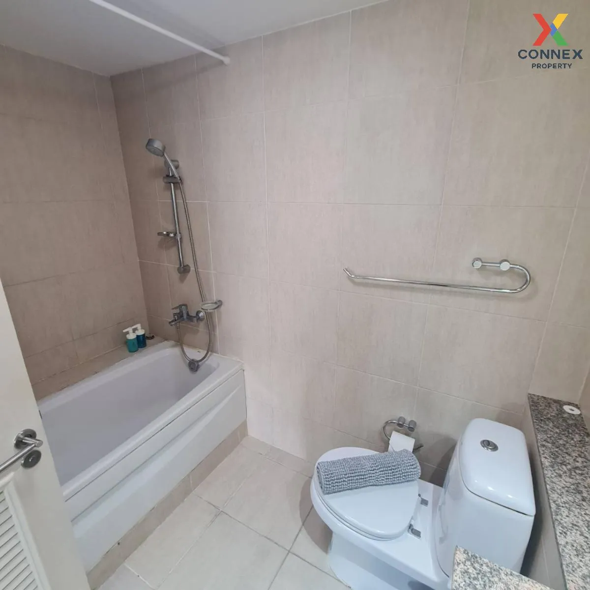 เช่าคอนโด  เดอะ โคลเวอร์ ทองหล่อ BTS-ทองหล่อ คลองตันเหนือ เขต วัฒ