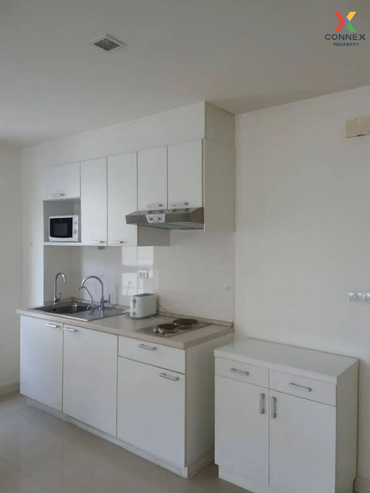 เช่าคอนโด  เดอะ โคลเวอร์ ทองหล่อ BTS-ทองหล่อ คลองตันเหนือ เขต วัฒ