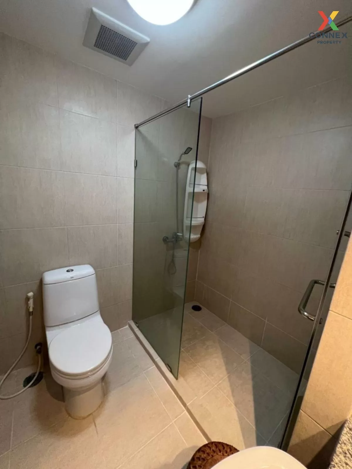 เช่าคอนโด  เดอะ โคลเวอร์ ทองหล่อ BTS-ทองหล่อ คลองตันเหนือ เขต วัฒ