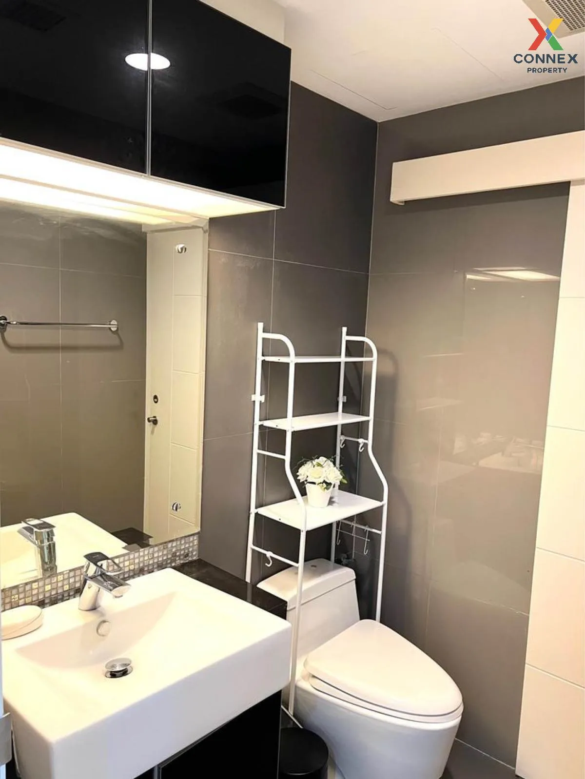 FOR RENT condo , The Crest Sukhumvit 34 , BTS-Thong Lo , Khlong T