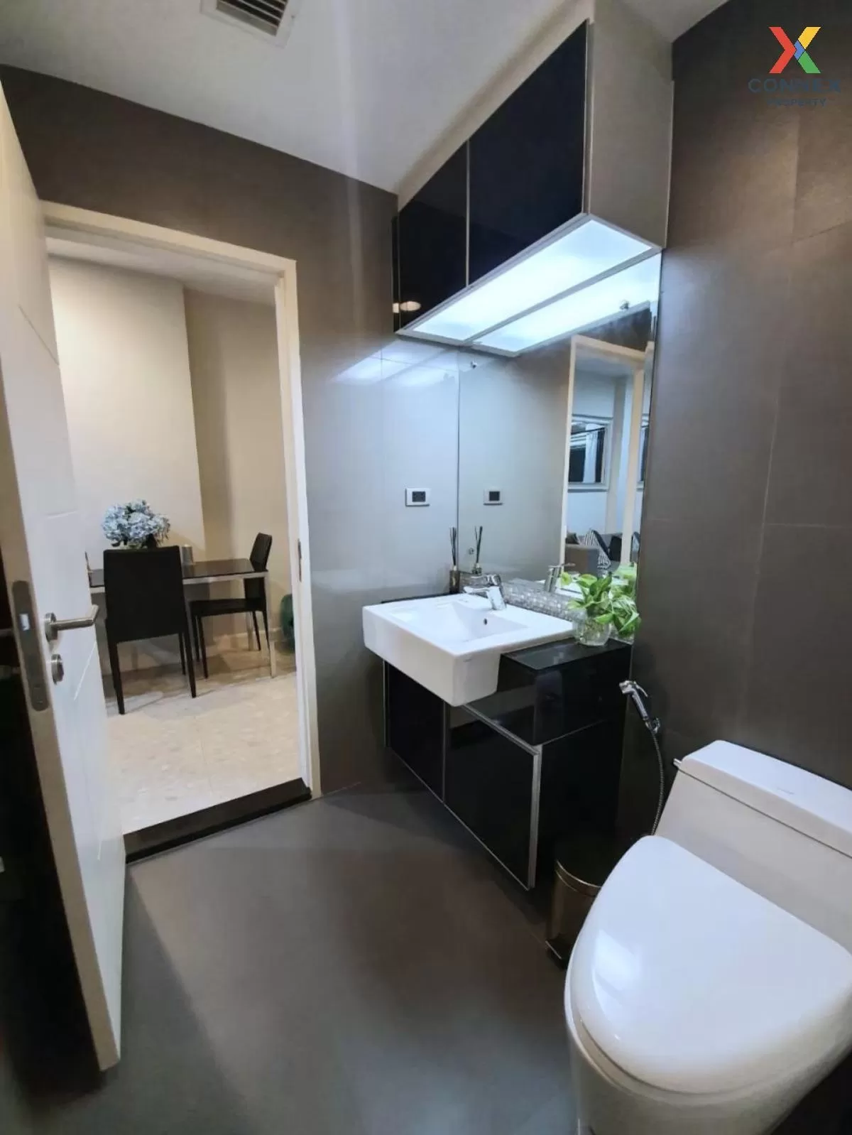 ขายคอนโด  เดอะ เครสท์ สุขุมวิท 34 BTS-ทองหล่อ คลองตัน เขต คลองเตย ขายคอนโด  เดอะ เครสท์ สุขุมวิท 34 BTS-ทองหล่อ คลองตัน เขต คลองเตย 4