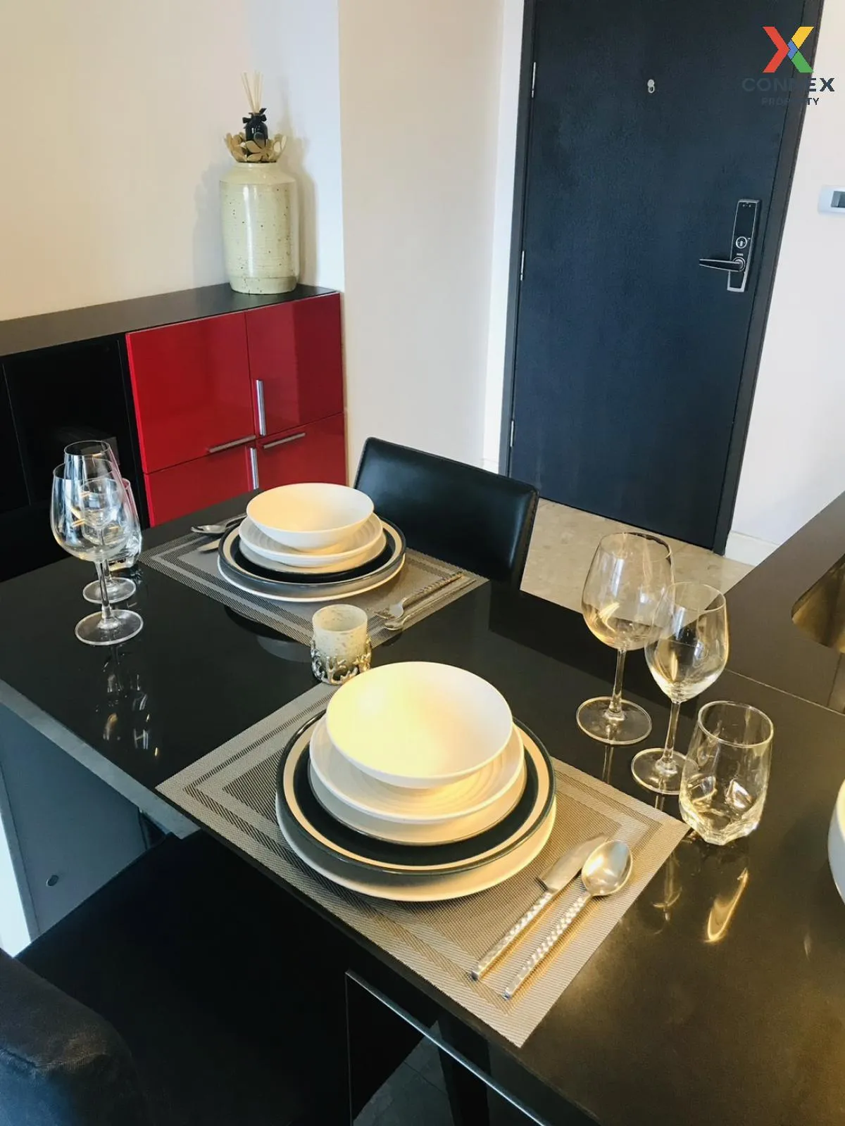 FOR RENT condo , The Crest Sukhumvit 34 , BTS-Thong Lo , Khlong T 4