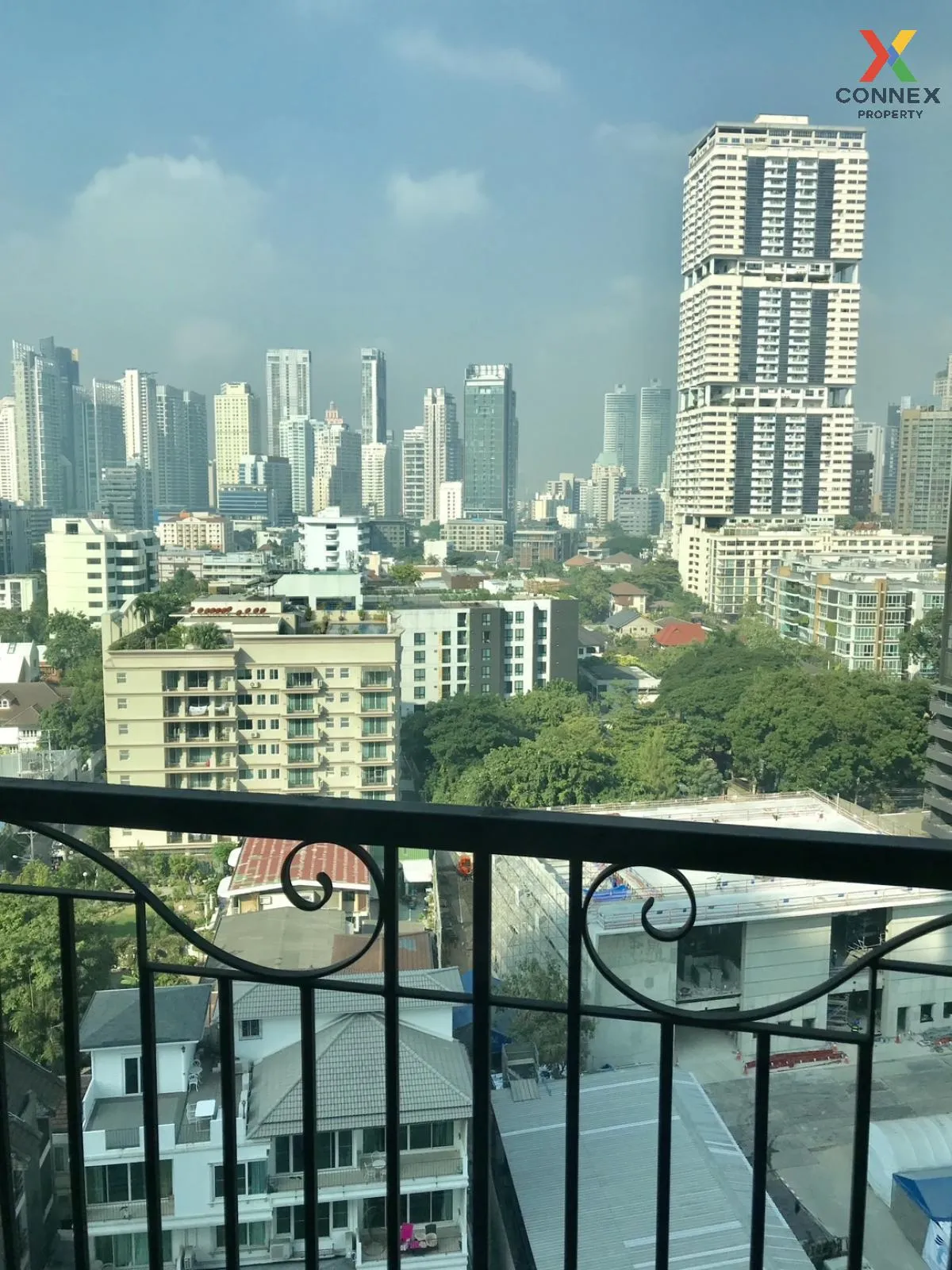 FOR RENT condo , The Crest Sukhumvit 34 , BTS-Thong Lo , Khlong T