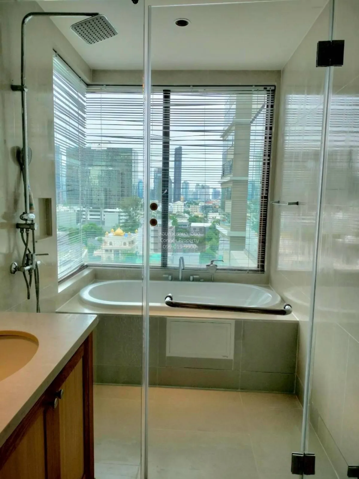 FOR RENT condo , The Emporio Place , BTS-Phrom Phong , Khlong Toe