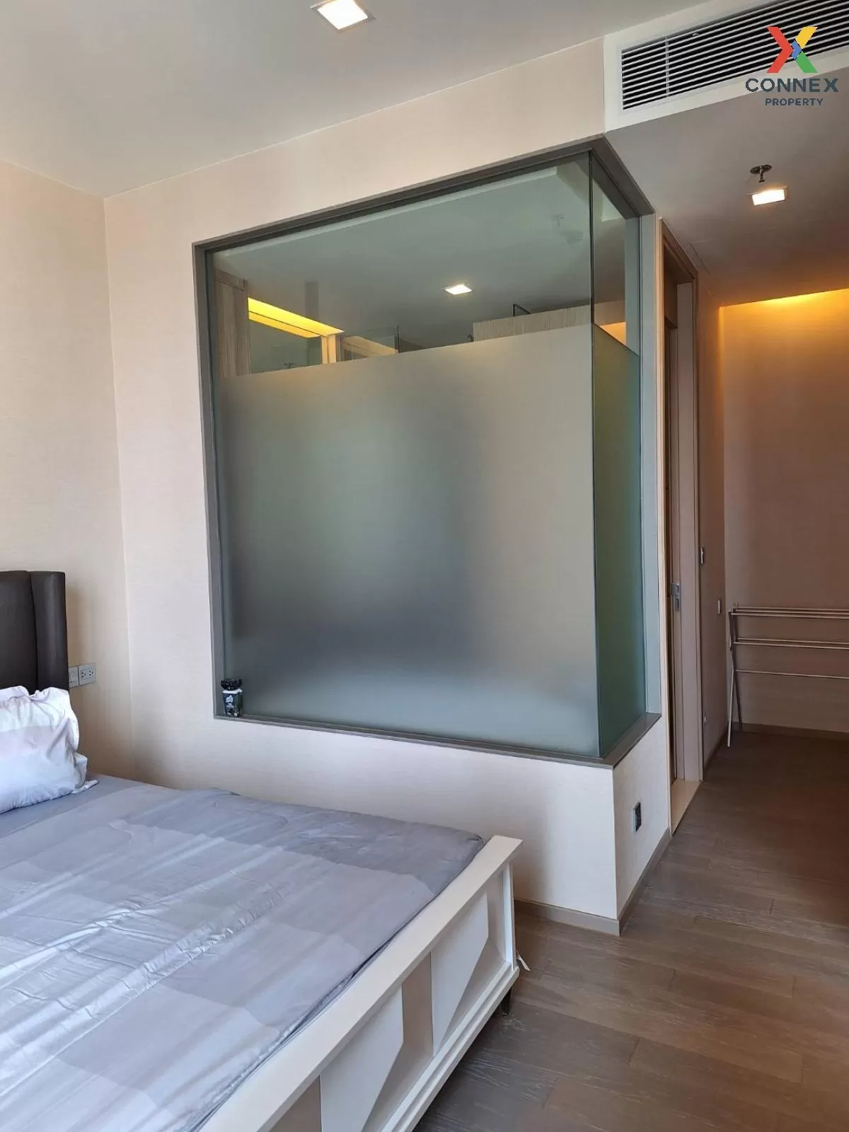 FOR RENT condo , The Esse Asoke , BTS-Asok , Khlong Toei Nuea , W