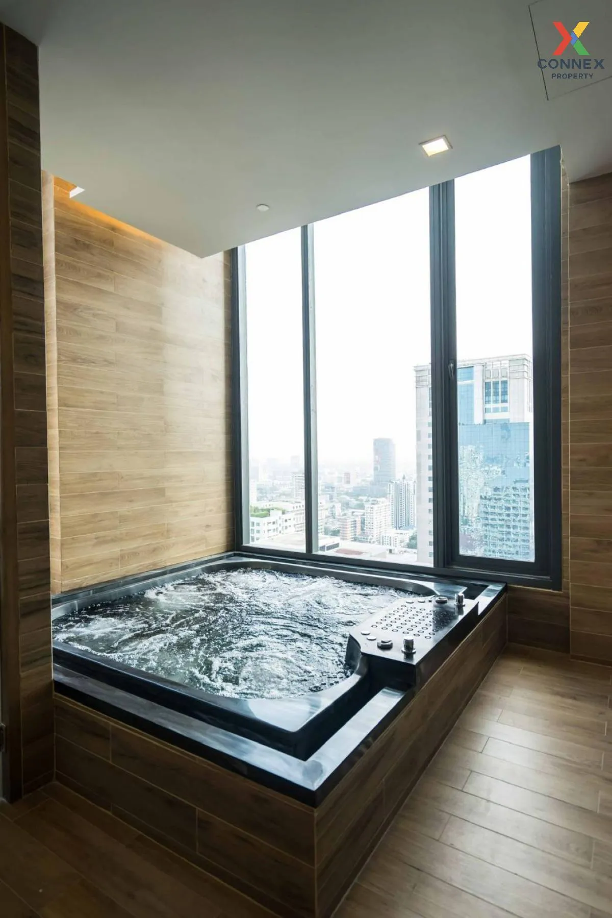 For Rent Condo , The Esse Asoke , BTS-Asok , Khlong Toei Nuea , W