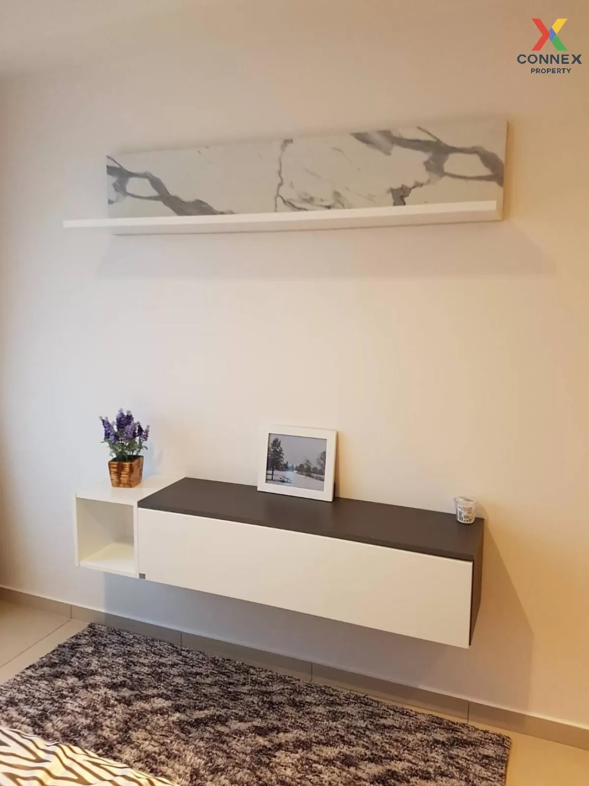 FOR RENT condo , The Lofts Ekkamai , BTS-Ekkamai , Phra Khanong N 3