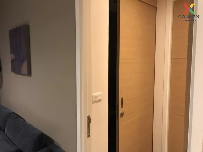 FOR RENT condo , The Lofts Ekkamai , BTS-Ekkamai , Phra Khanong N