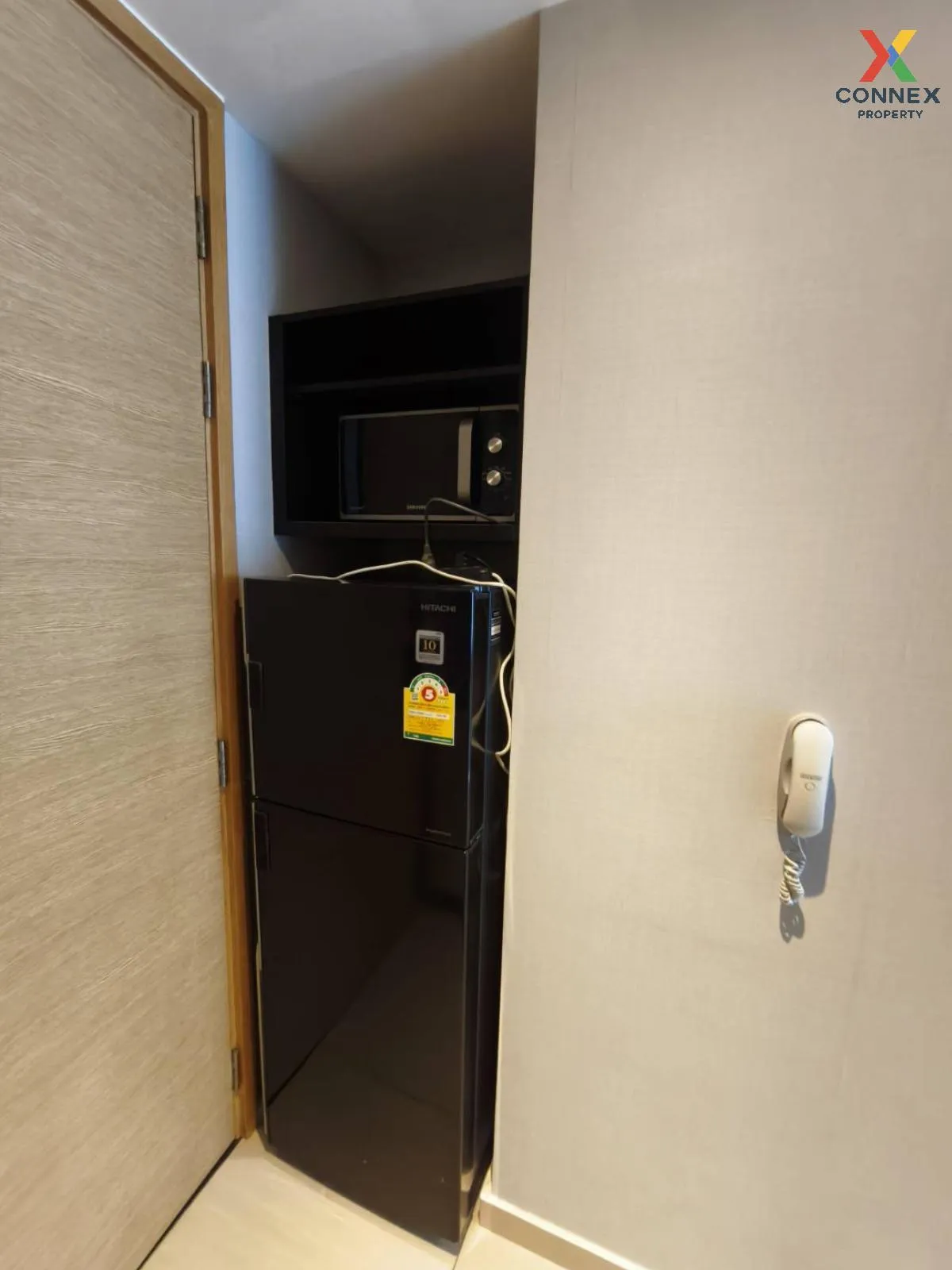 FOR RENT condo , The Lofts Ekkamai , BTS-Ekkamai , Phra Khanong N