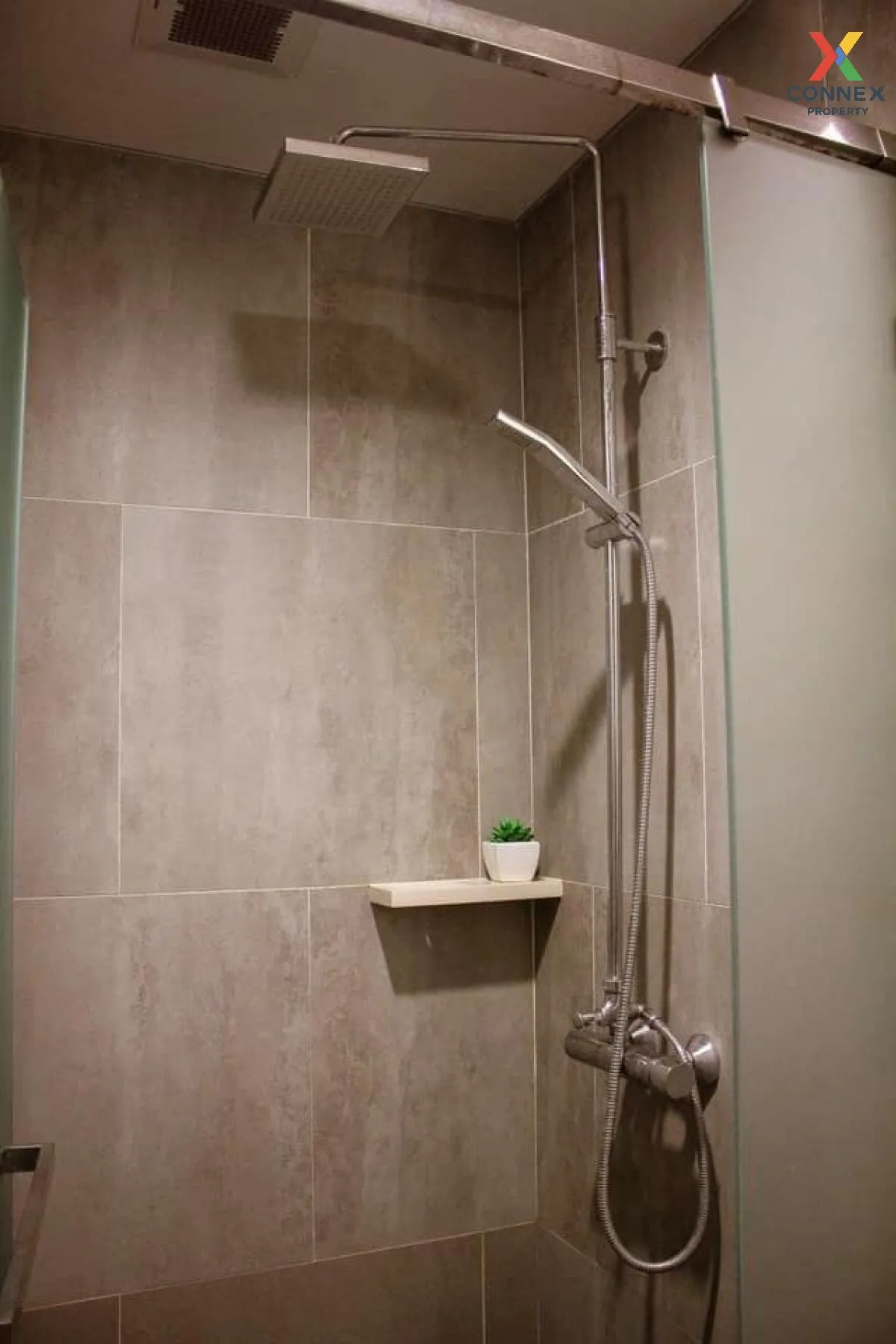 FOR RENT condo , The Lumpini 24 , BTS-Phrom Phong , Khlong Tan , 