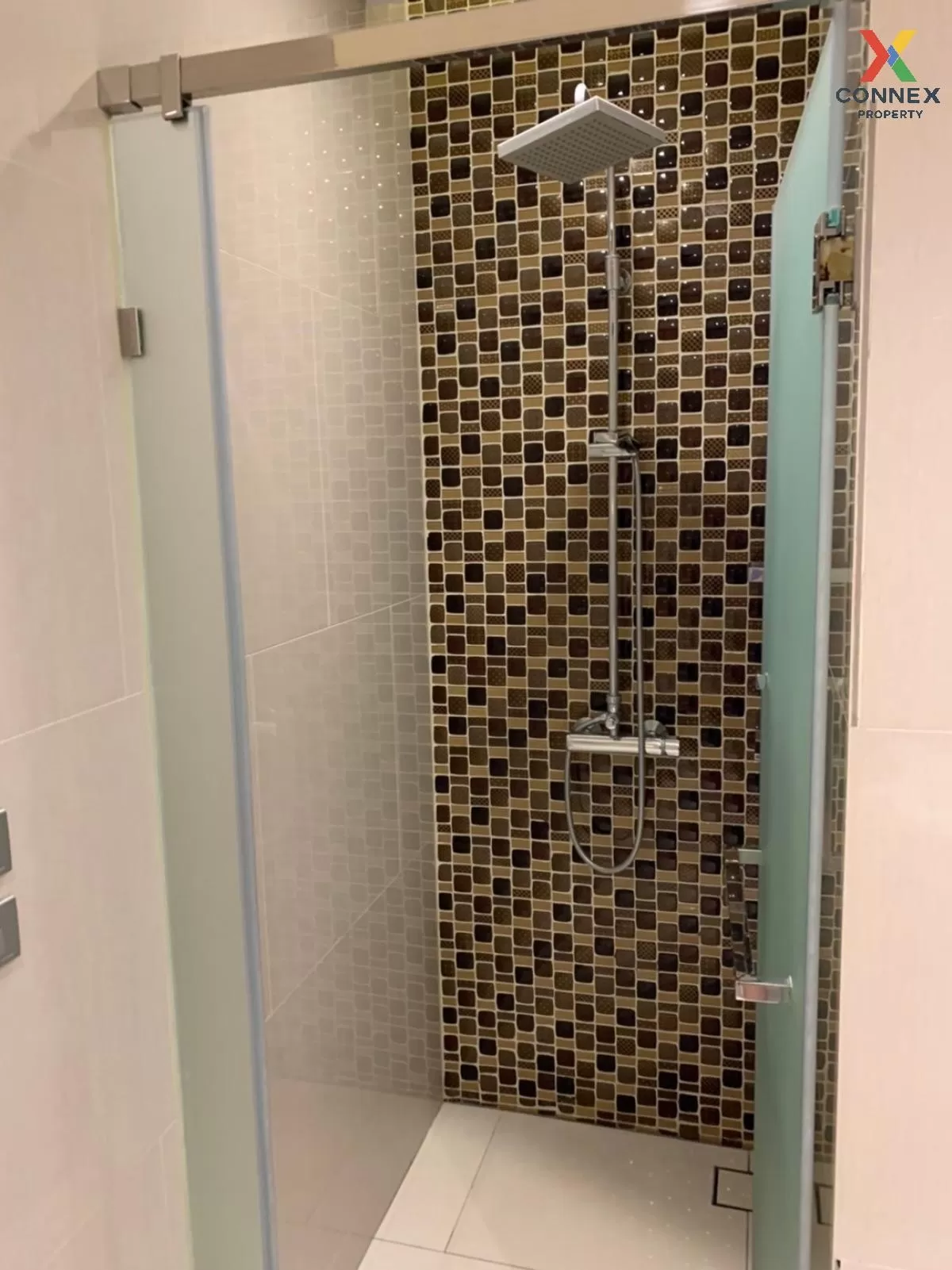 เช่าคอนโด  เดอะ ลุมพินี 24 BTS-พร้อมพงษ์ คลองตัน เขต คลองเตย กรุง