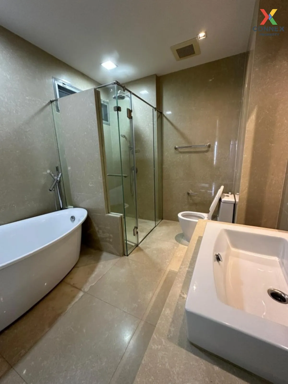 FOR RENT condo , The Madison , BTS-Phrom Phong , Khlong Tan Nuea 