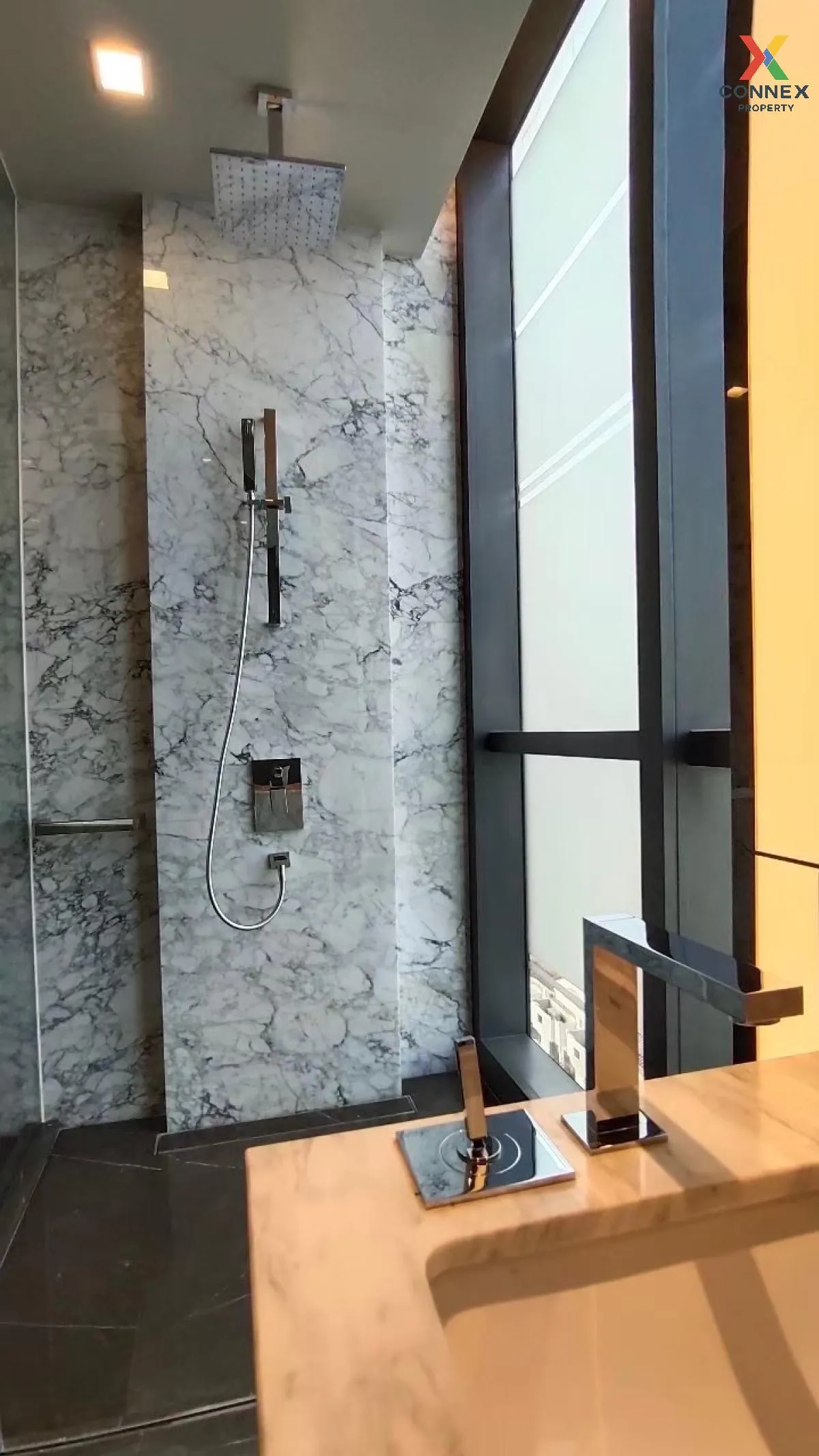 เช่าคอนโด  เดอะ โมนูเมนต์ ทองหล่อ BTS-ทองหล่อ คลองตันเหนือ เขต วั