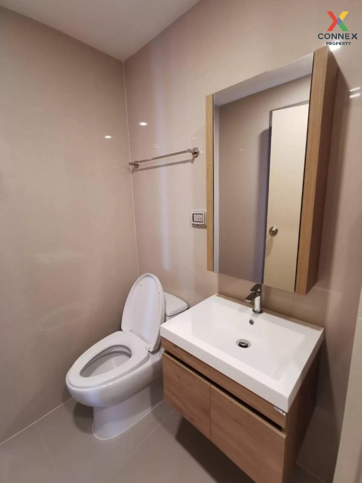 FOR RENT condo , The Nest Sukhumvit 71 , BTS-Phra Khanong , Phra 