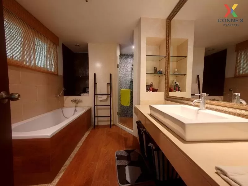 เช่าคอนโด  เดอะ ราชดำริ BTS-สถานีราชดำริ ทุ่งมหาเมฆ เขต ปทุมวัน ก