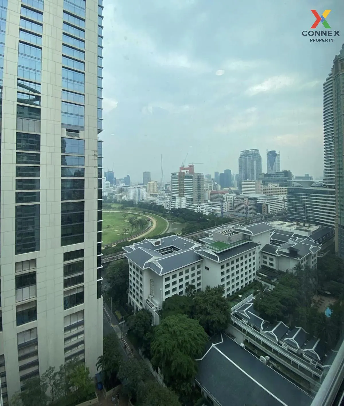 เช่าคอนโด  เดอะ ราชดำริ BTS-สถานีราชดำริ ทุ่งมหาเมฆ เขต ปทุมวัน ก