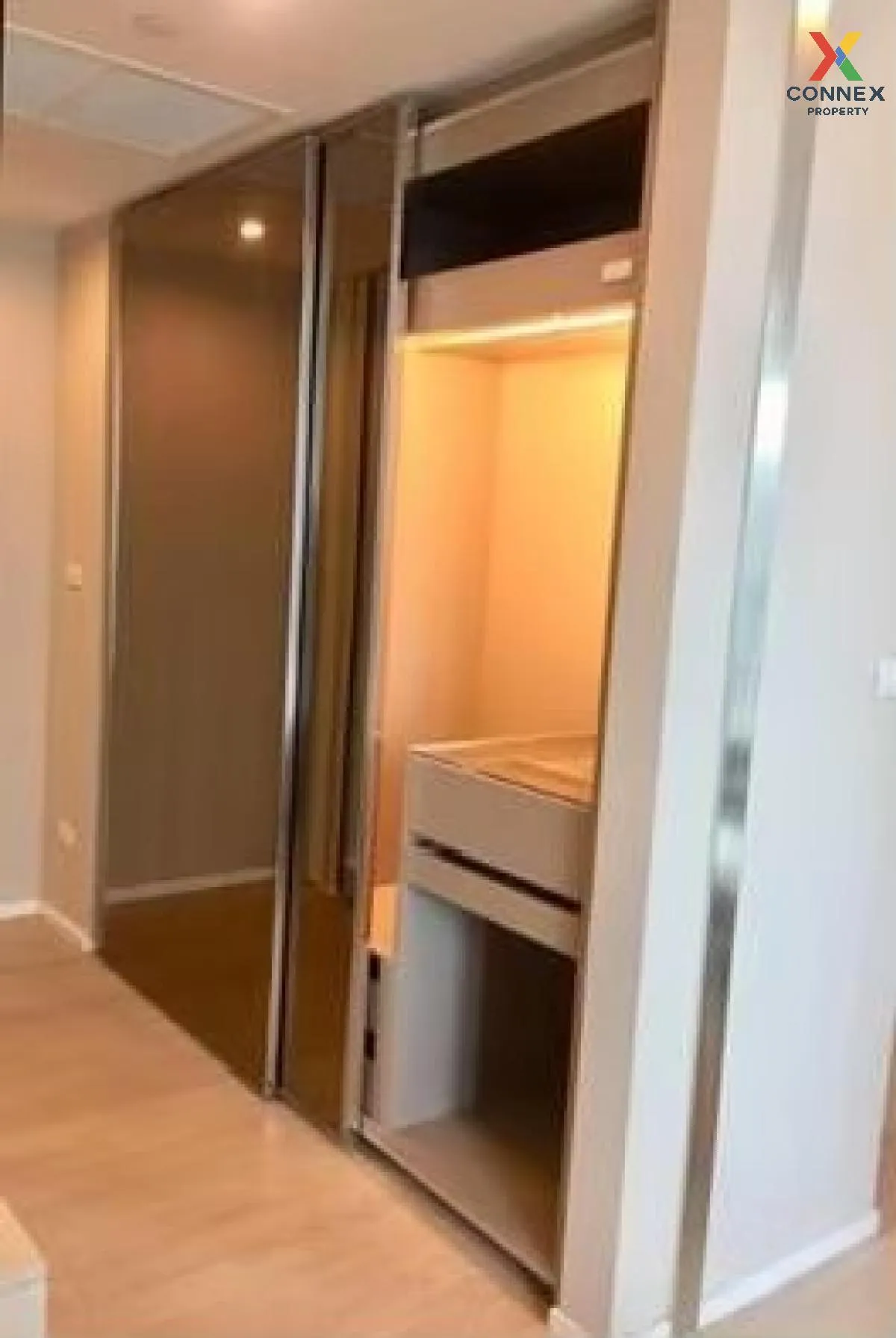 เช่าคอนโด  เดอะ รูม สุขุมวิท 21 BTS-อโศก คลองเตยเหนือ เขต วัฒนา ก