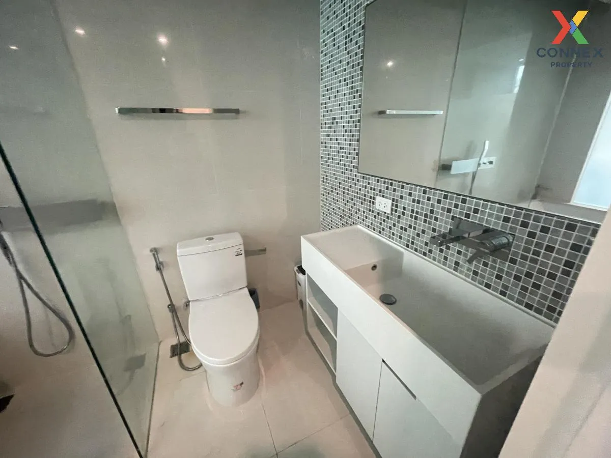 เช่าคอนโด  เดอะ รูม สุขุมวิท 21 BTS-อโศก คลองเตยเหนือ เขต วัฒนา ก