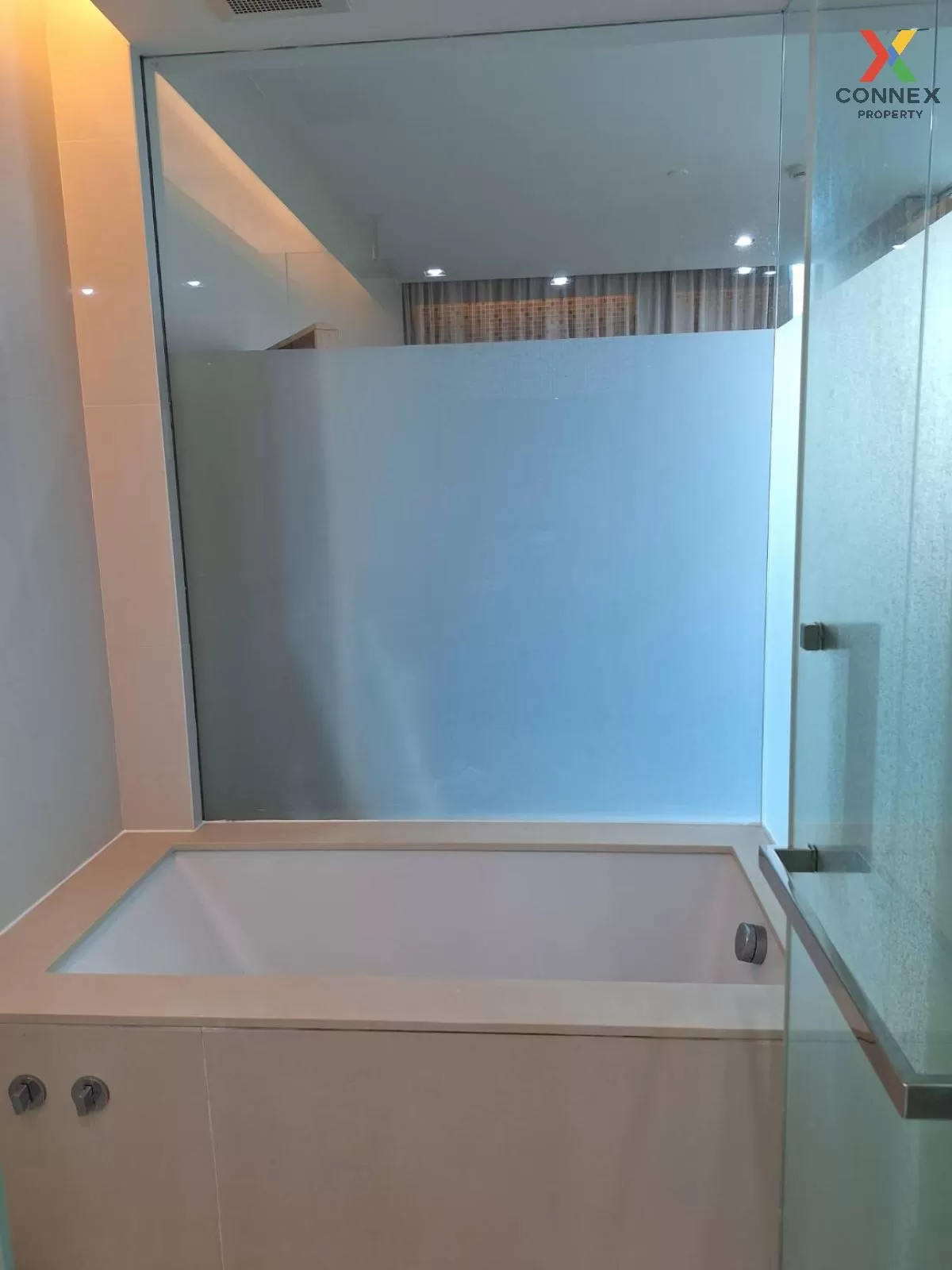 FOR RENT condo , The room sukhumvit 21 , BTS-Asok , Khlong Toei N