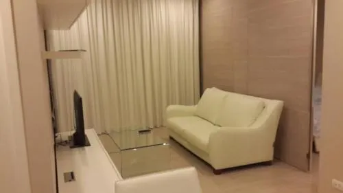 เช่าคอนโด  เดอะ รูม สุขุมวิท 21 BTS-อโศก คลองเตยเหนือ เขต วัฒนา กรุงเทพ CX-23376