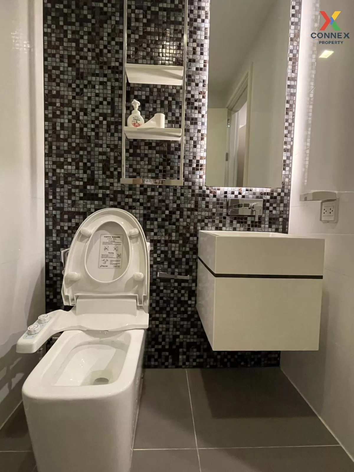 FOR RENT condo , The Room Sukhumvit 69 , BTS-Phra Khanong , Phra 