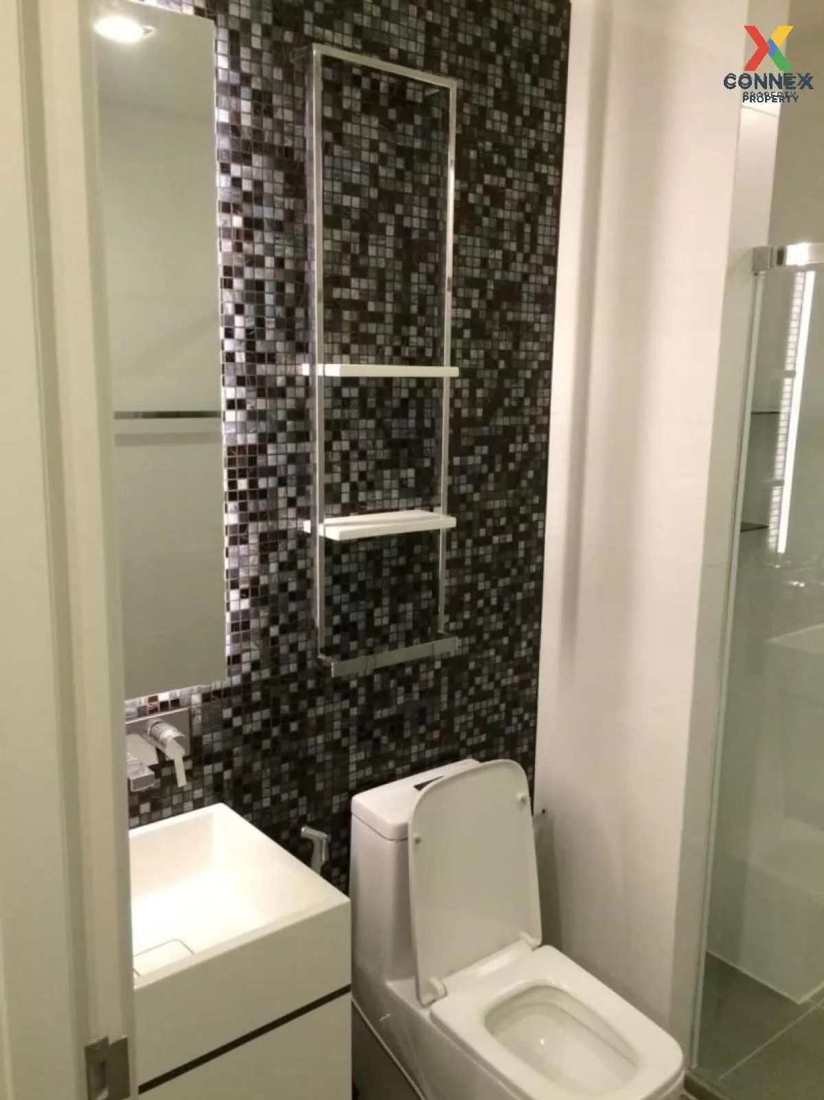 FOR RENT condo , The Room Sukhumvit 69 , BTS-Phra Khanong , Phra 