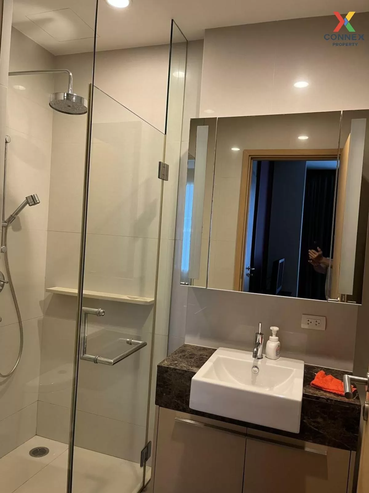 FOR SALE condo , The XXXIX by Sansiri , BTS-Phrom Phong , Khlong  FOR SALE condo , The XXXIX by Sansiri , BTS-Phrom Phong , Khlong