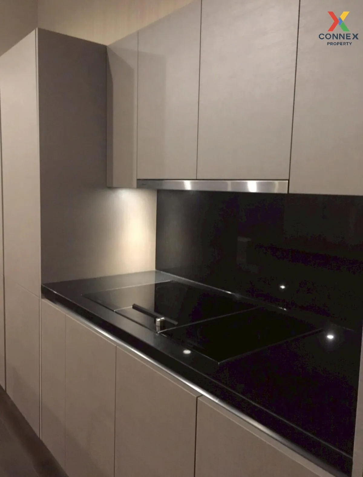For Rent Condo , The XXXIX by Sansiri , BTS-Phrom Phong , Khlong  4