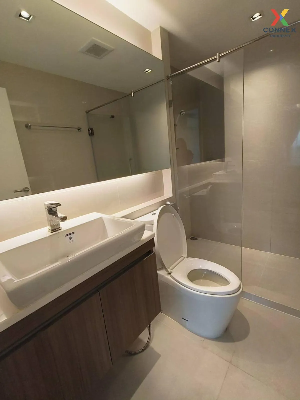 FOR SALE condo , Vtara Sukhumvit 36 , BTS-Thong Lo , Phra Khanong FOR SALE condo , Vtara Sukhumvit 36 , BTS-Thong Lo , Phra Khanong