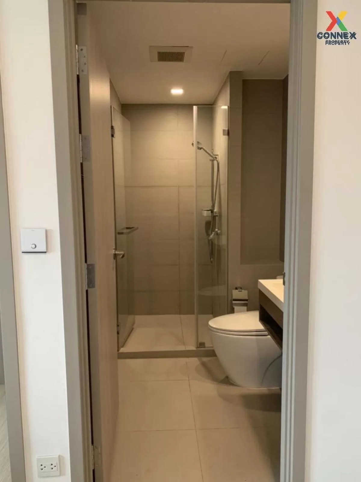 FOR RENT condo , Whizdom Connect Sukhumvit , BTS-Punnawithi , Ban
