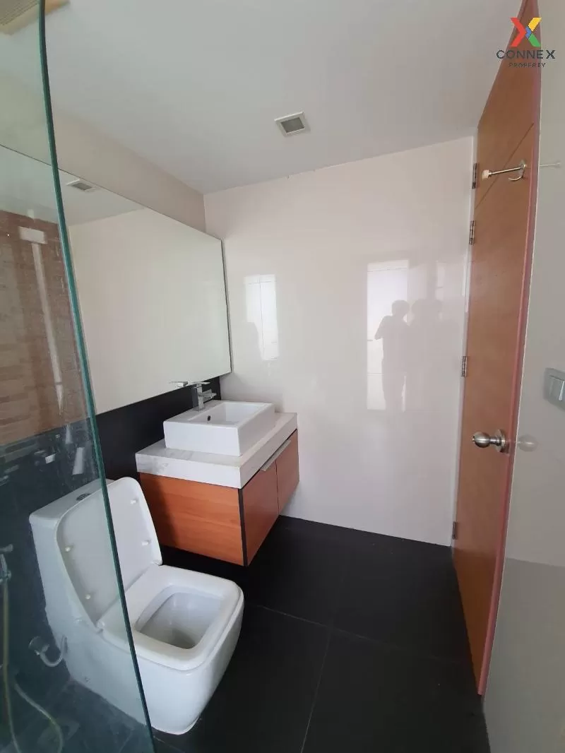 FOR RENT condo , XVI The Sixteen , MRT-Queen Sirikit National Con