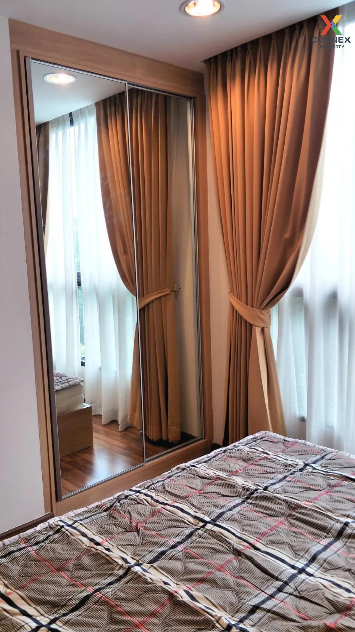 FOR RENT condo , Zenith Place Sukhumvit 42 , BTS-Ekkamai , Phra K