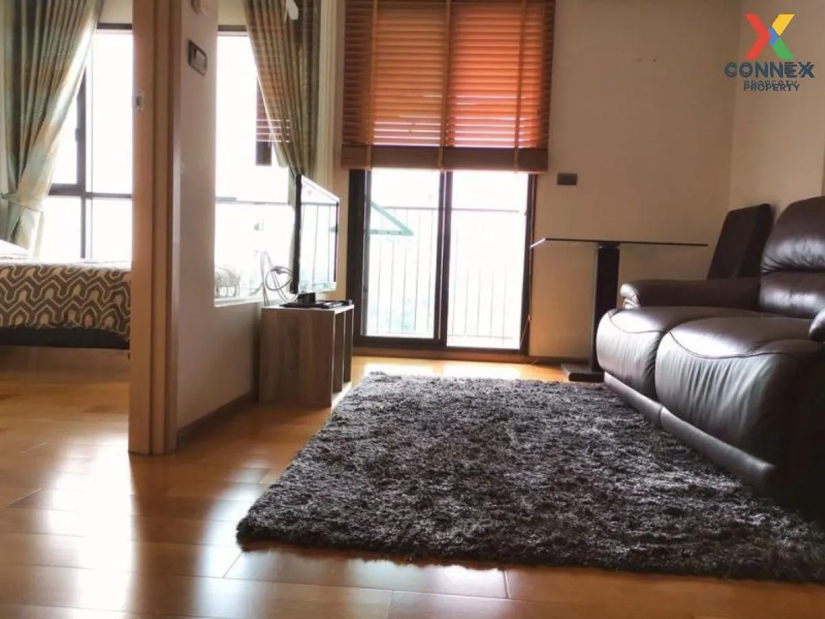 FOR SALE condo , Fuse Sathorn - Taksin , BTS-Wongwian Yai , Bang  2