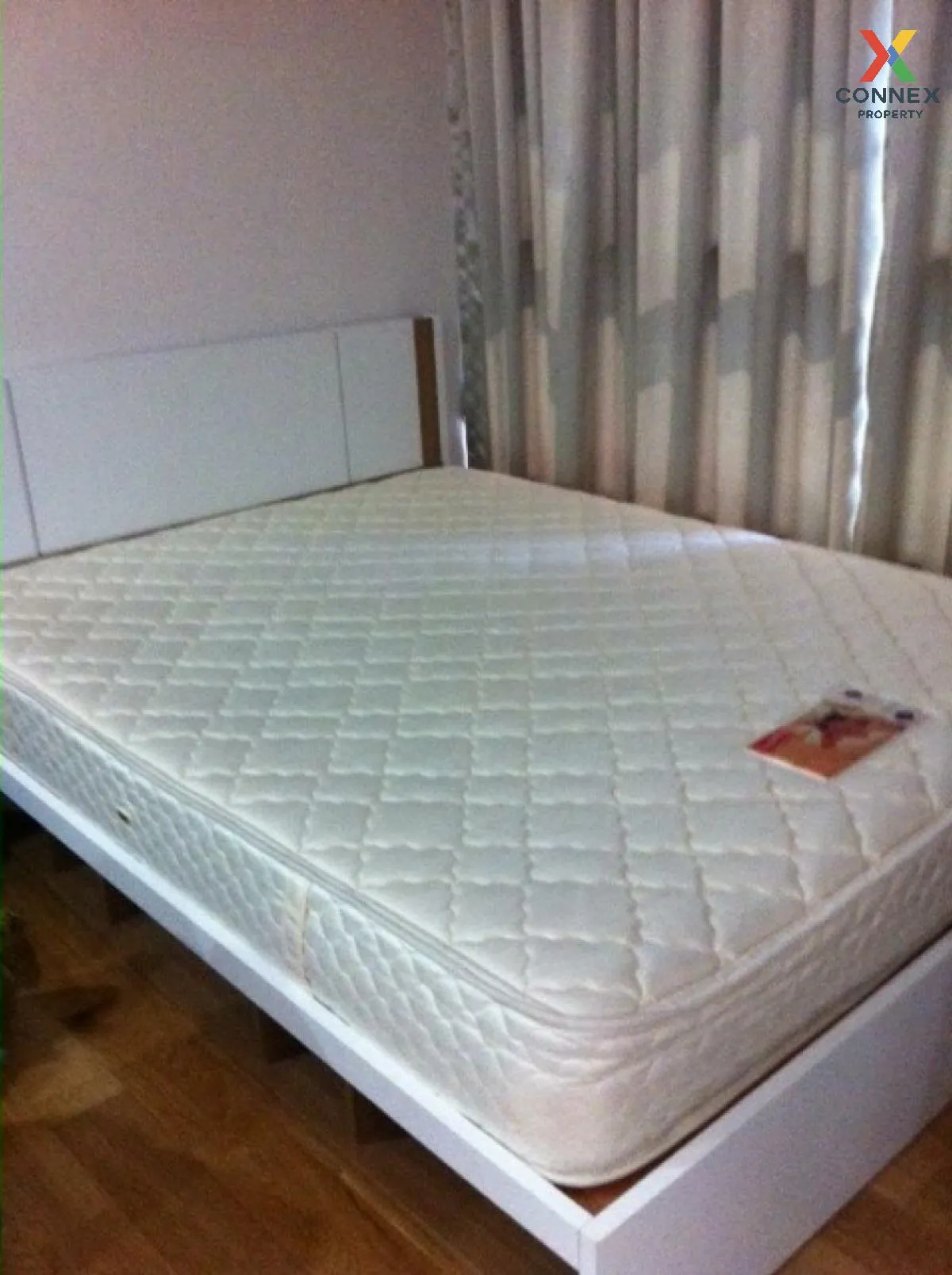 FOR RENT condo , Fuse Sathorn - Taksin , BTS-Wongwian Yai , Bang  4