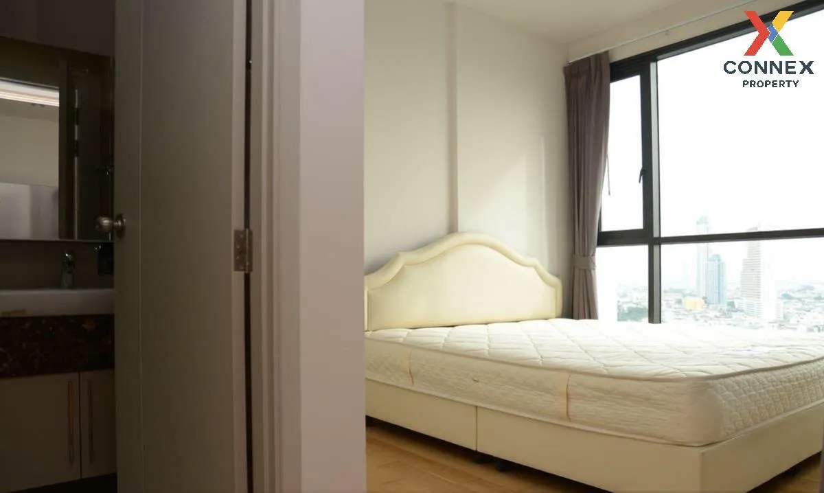 FOR RENT condo , Fuse Sathorn - Taksin , BTS-Wongwian Yai , Bang  2