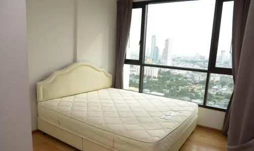 FOR RENT condo , Fuse Sathorn - Taksin , BTS-Wongwian Yai , Bang Lamphu Lang , Khlong San , Bangkok , CX-25140