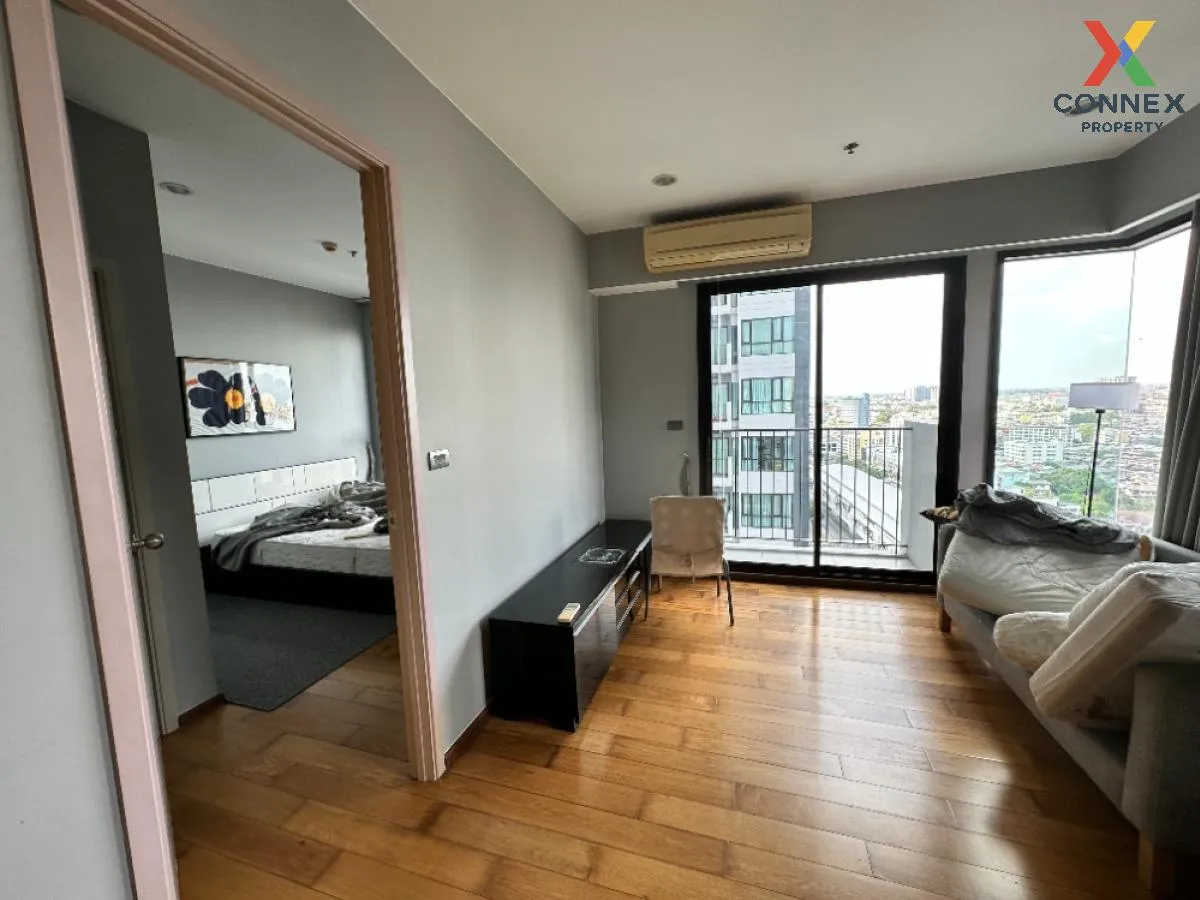 FOR SALE condo , Fuse Sathorn - Taksin , BTS-Wongwian Yai , Bang  FOR SALE condo , Fuse Sathorn - Taksin , BTS-Wongwian Yai , Bang  1