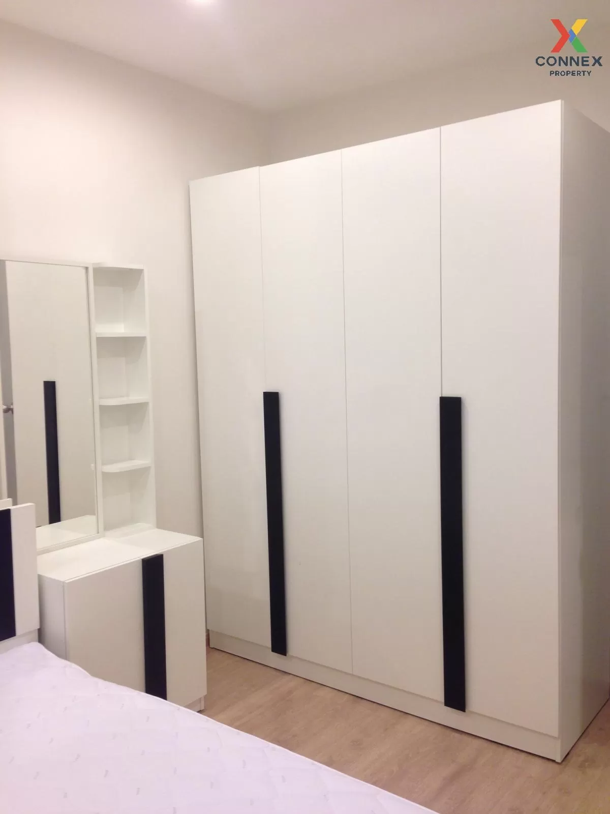 เช่าคอนโด  ไอดีโอ สาทร - ท่าพระ BTS-โพธิ์นิมิตร บุคคโล เขต ธนบุรี