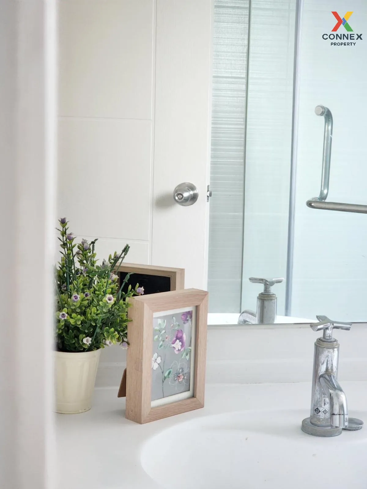 FOR RENT condo , Centric Sathorn - St.Louis , BTS-Saint Louis , Y