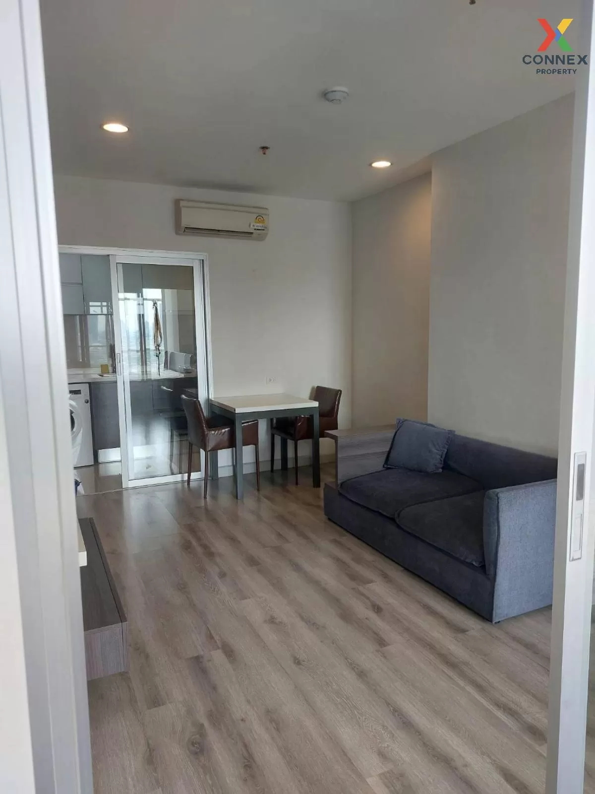 FOR RENT condo , Centric Sathorn - St.Louis , BTS-Saint Louis , Y 4