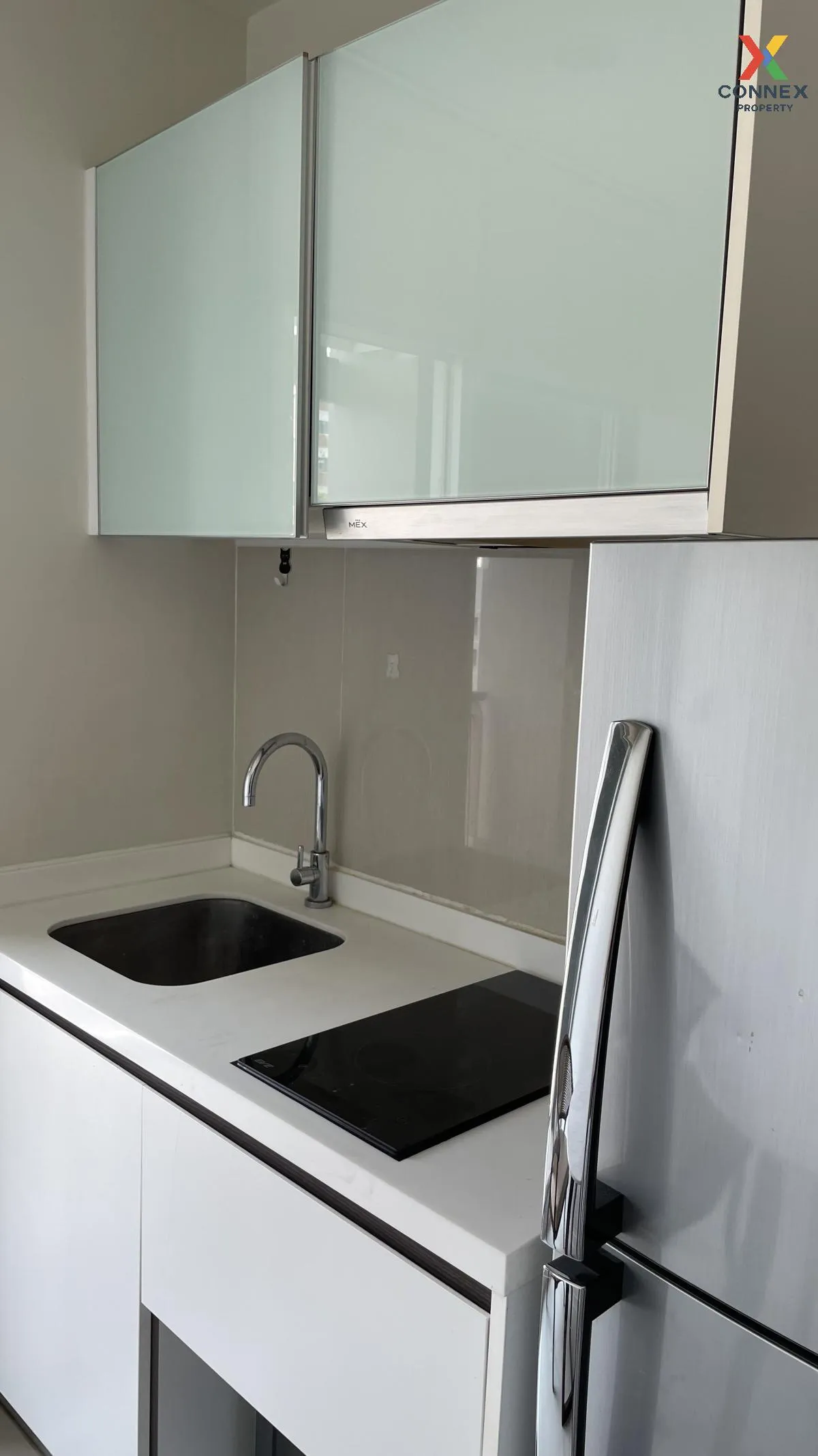 เช่าคอนโด  เซ็นทริค สาทร - เซนต์หลุยส์ ฺBTS-เซนต์หลุยส์ ยานนาวา เ